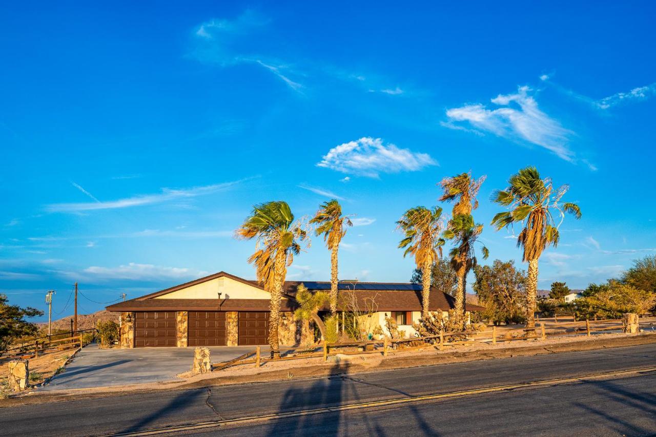 The Stargaze In Joshua Tree - Pool, Hot Tub, Views Villa Exterior photo