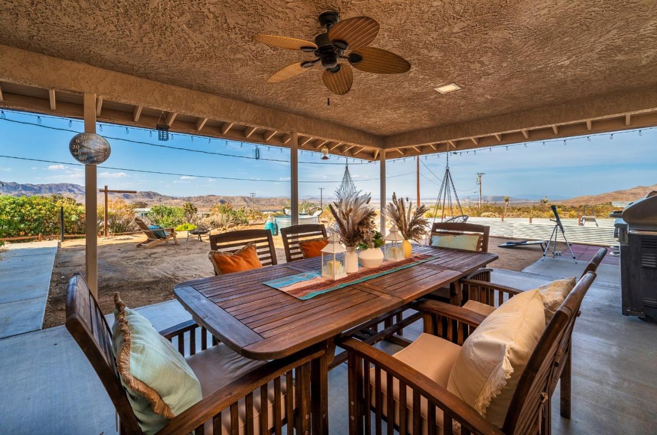 The Stargaze In Joshua Tree - Pool, Hot Tub, Views Villa Exterior photo